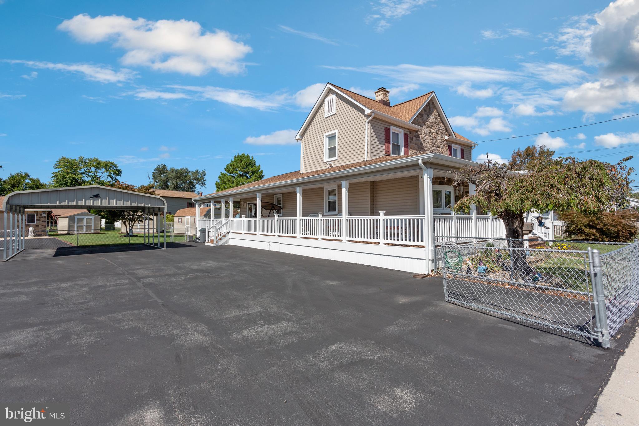 BACK RIVER HIGHLANDS - Residential