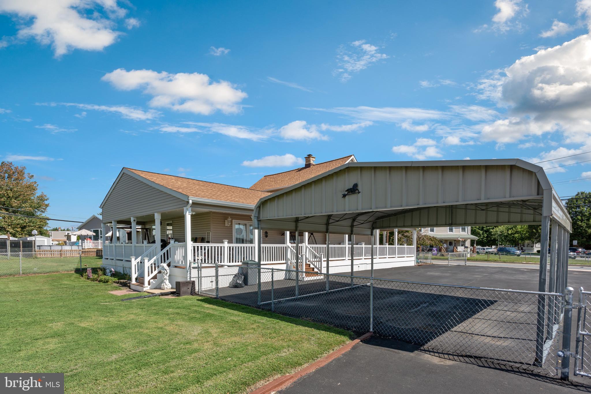 BACK RIVER HIGHLANDS - Residential