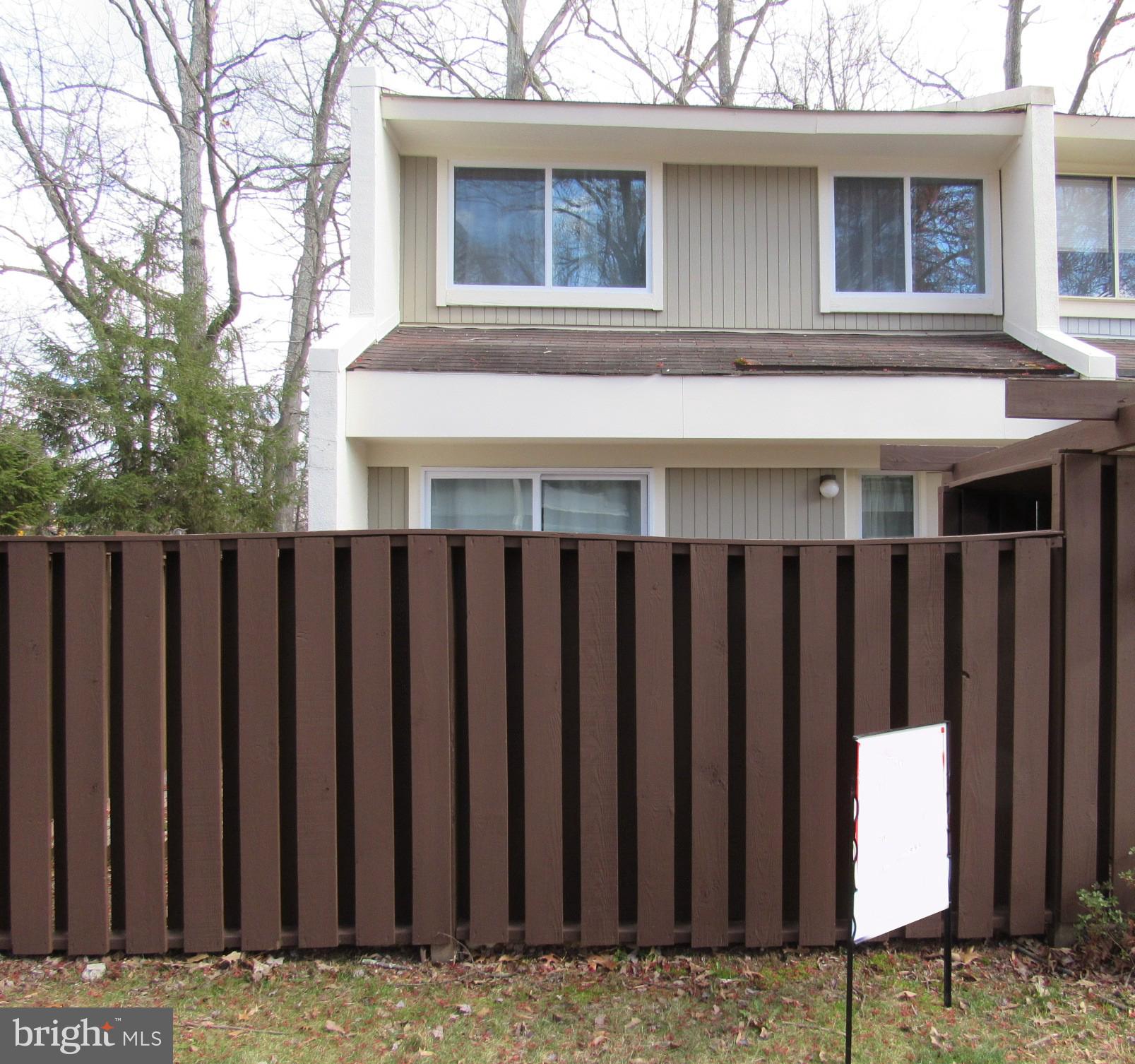 SOUTHGATE SQUARE CLUSTER - Residential Lease