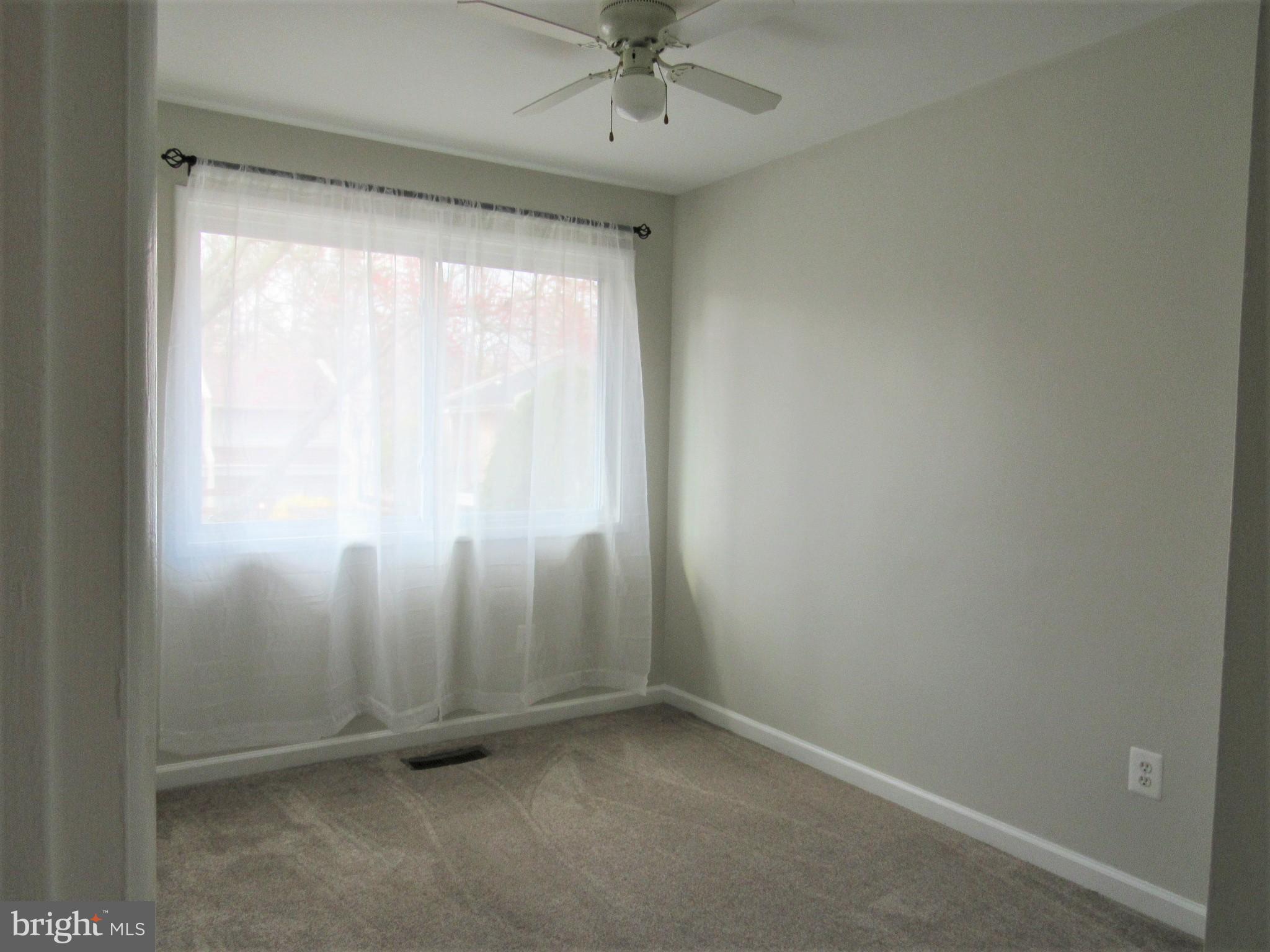 SOUTHGATE SQUARE CLUSTER - Residential Lease