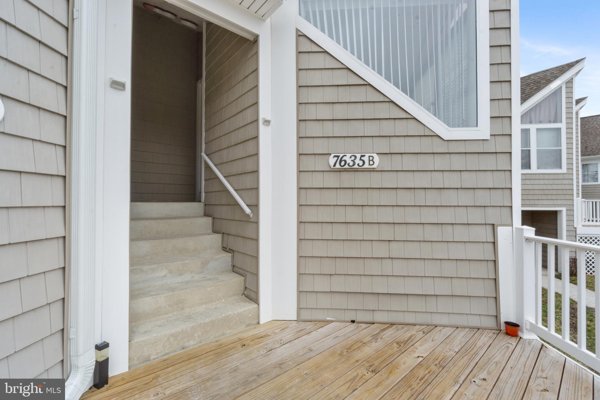 WOODLAND VILLAGE - Residential