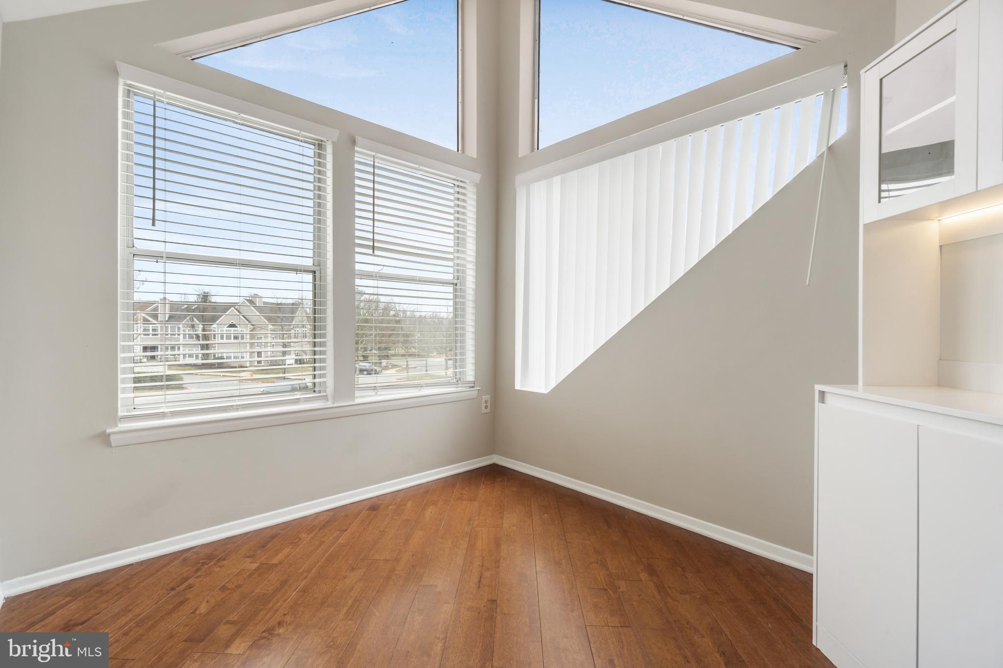 WOODLAND VILLAGE - Residential