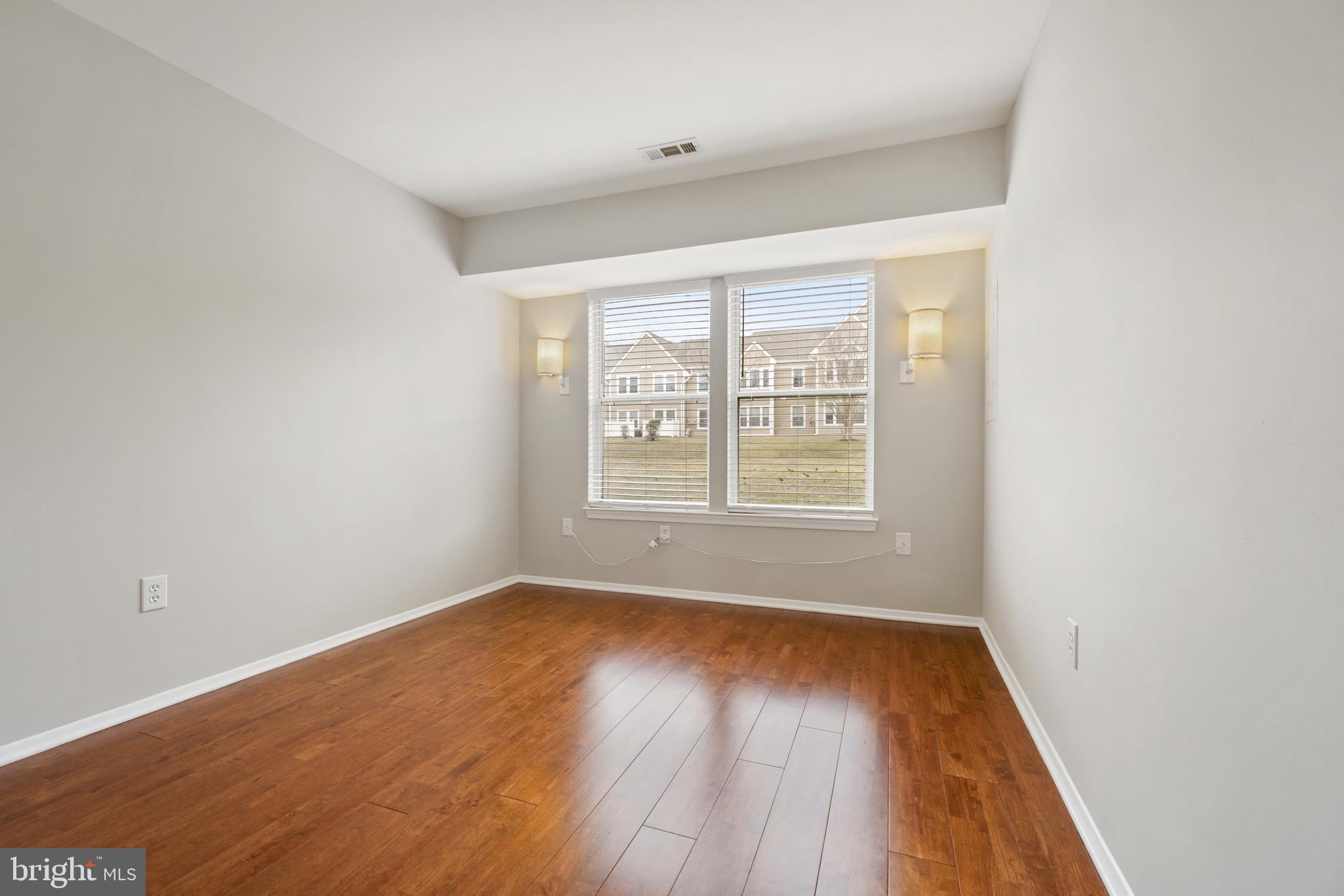 WOODLAND VILLAGE - Residential