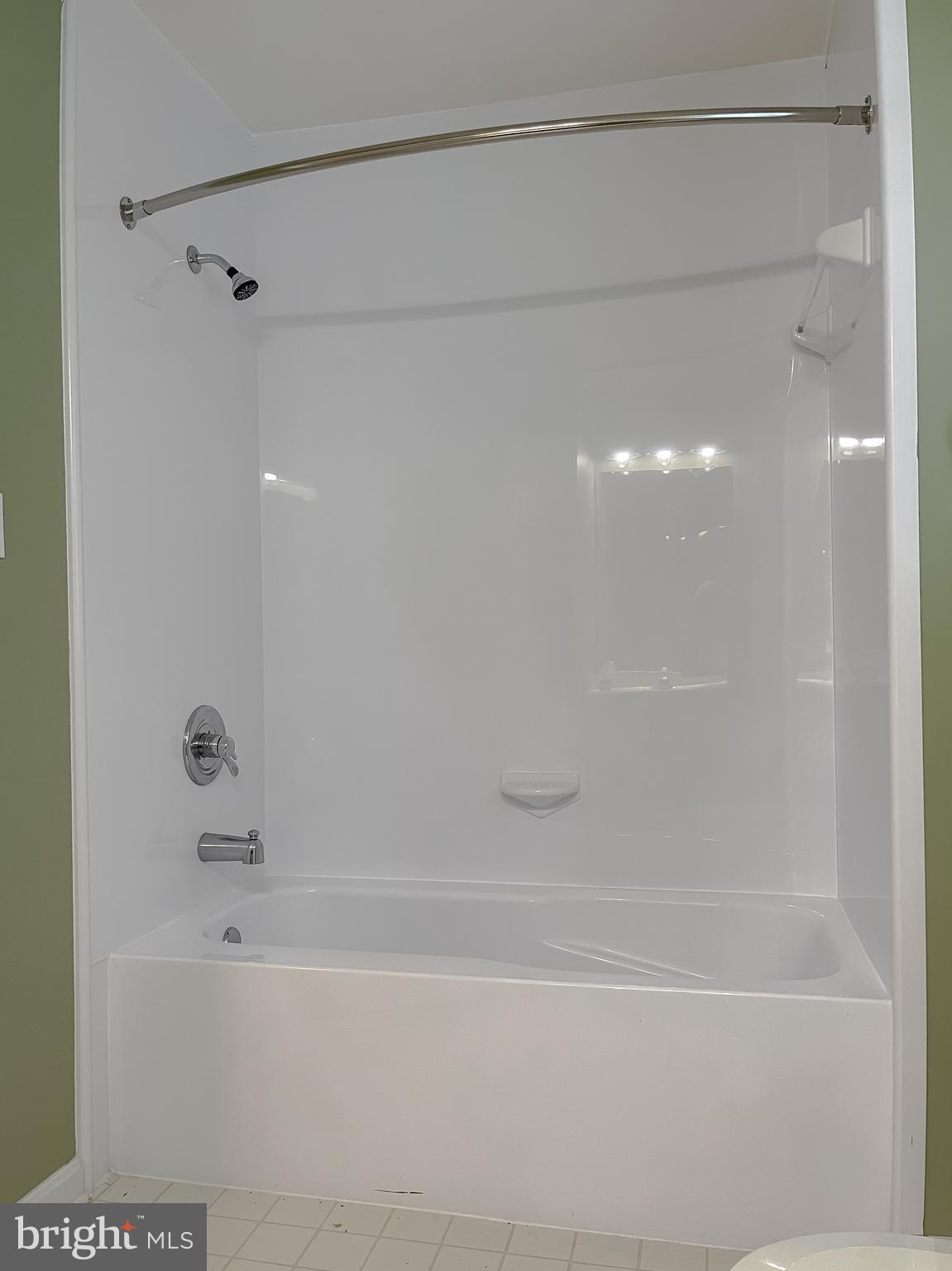 GREENBRIER - Residential Lease