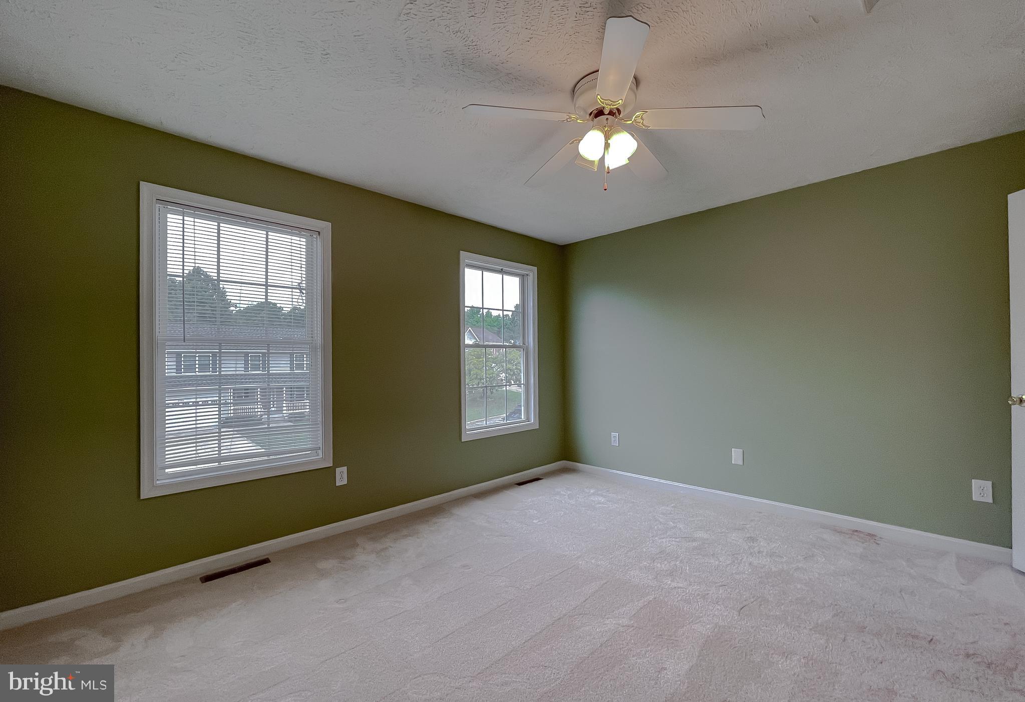 GREENBRIER - Residential Lease