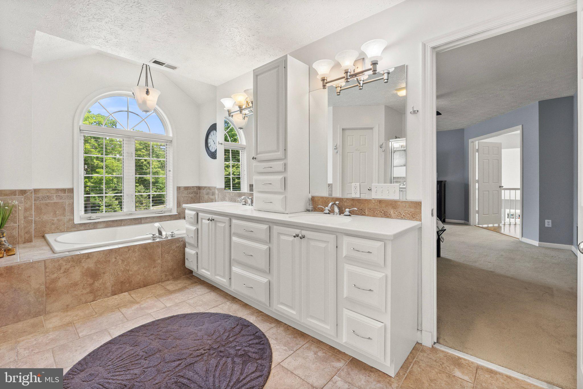 COTTONWOOD - Residential