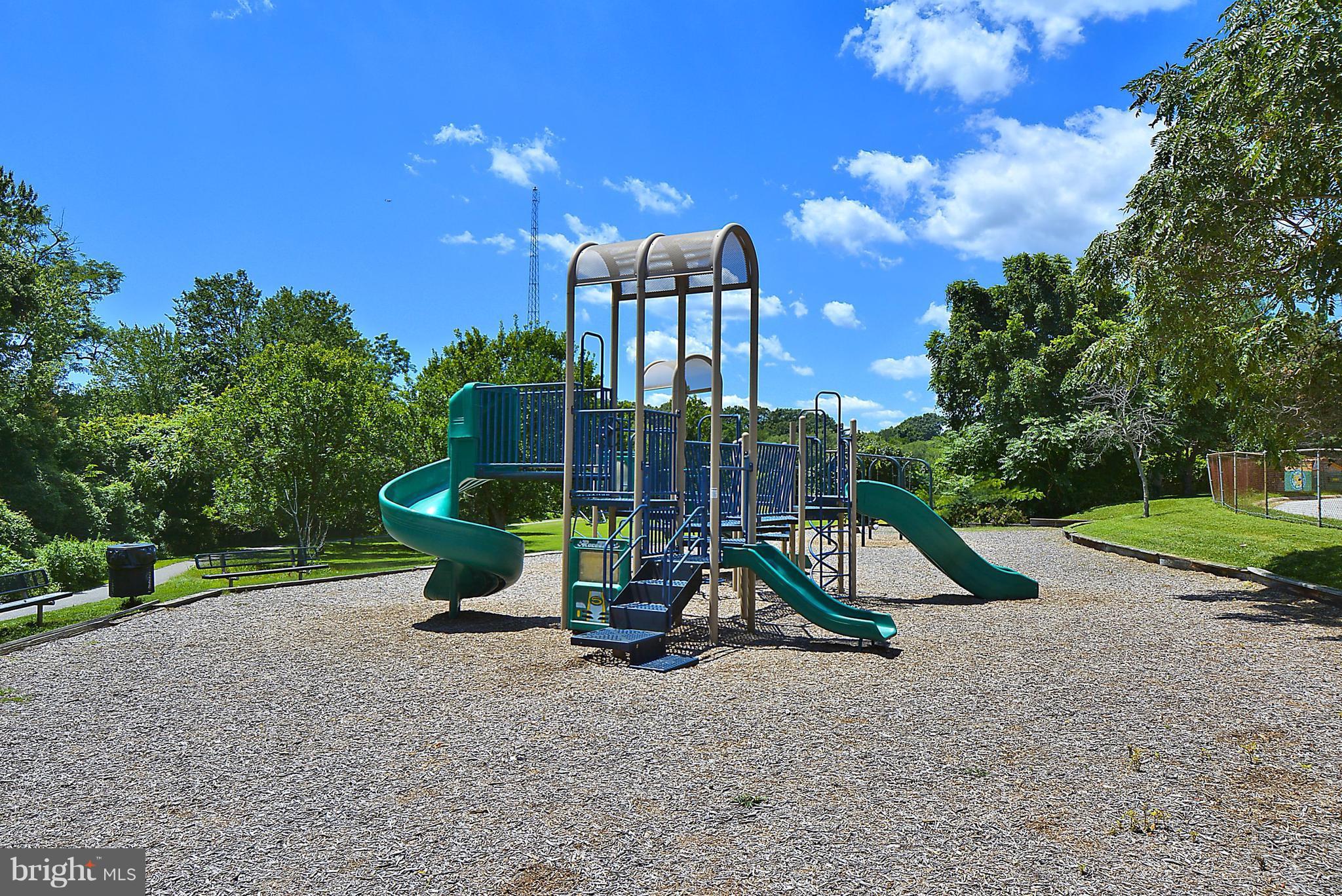 HOMEWOOD - Residential