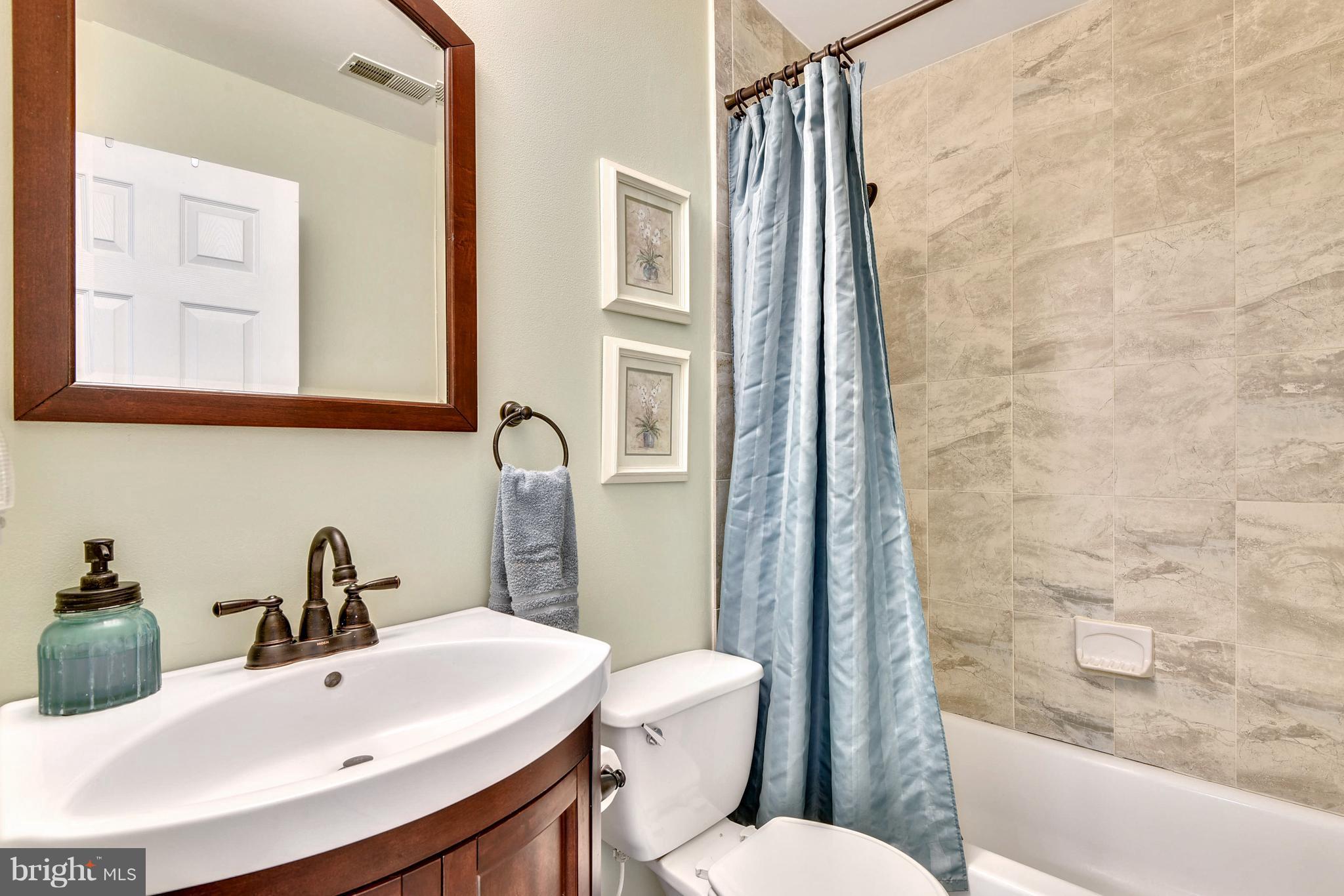 HOMEWOOD - Residential