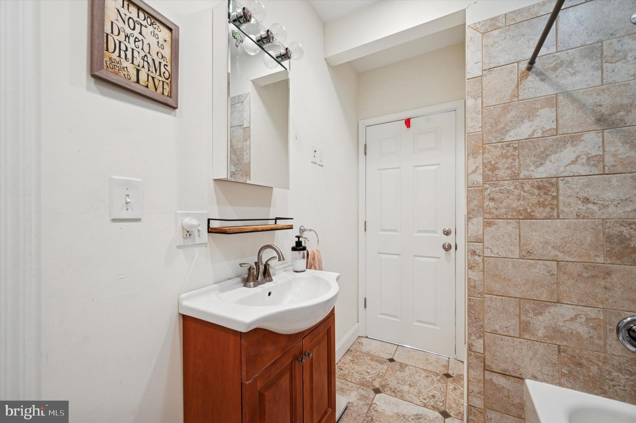 MORTON - Residential