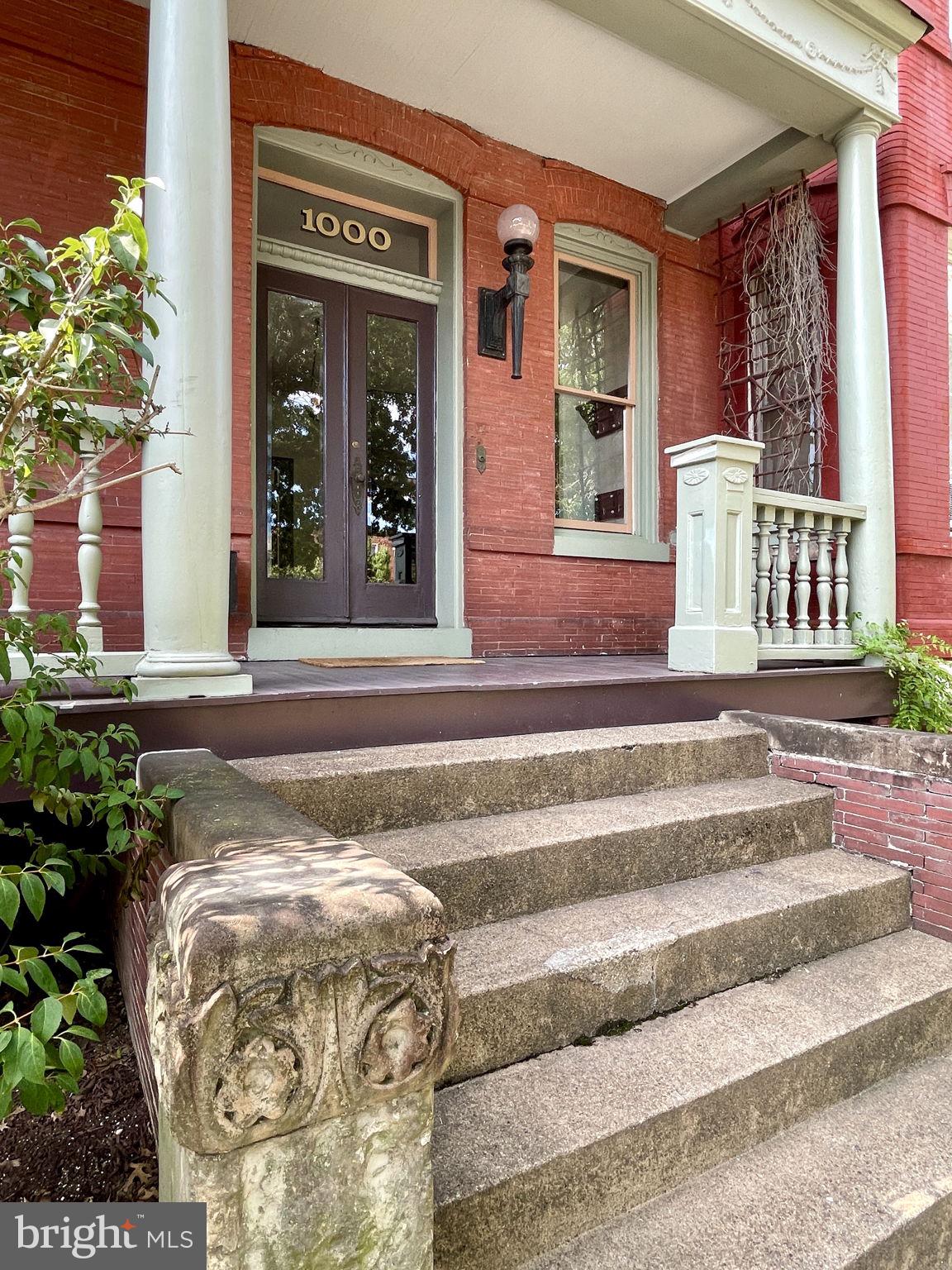 1000 MARYLAND AVENUE NE