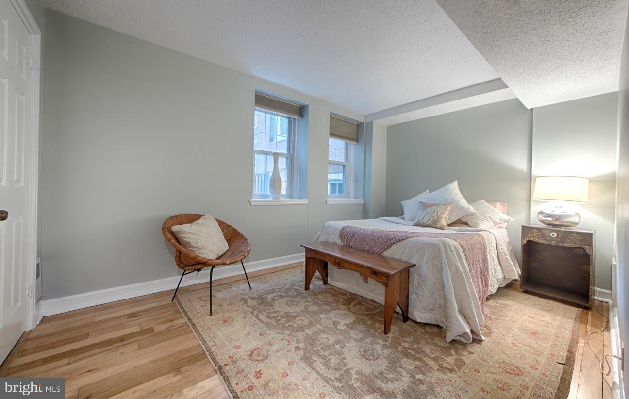 FAIRLINGTON VILLAGE - Residential