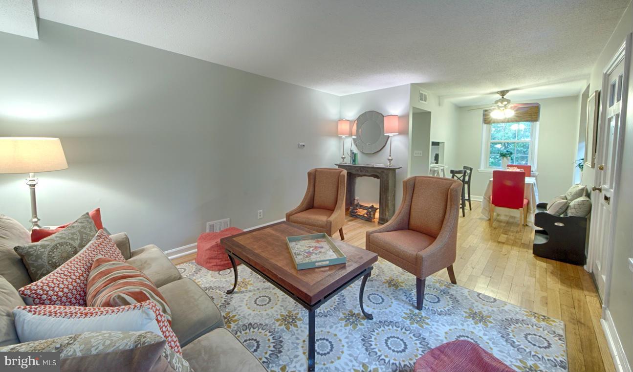 FAIRLINGTON VILLAGE - Residential