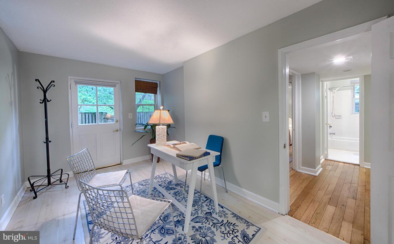 FAIRLINGTON VILLAGE - Residential