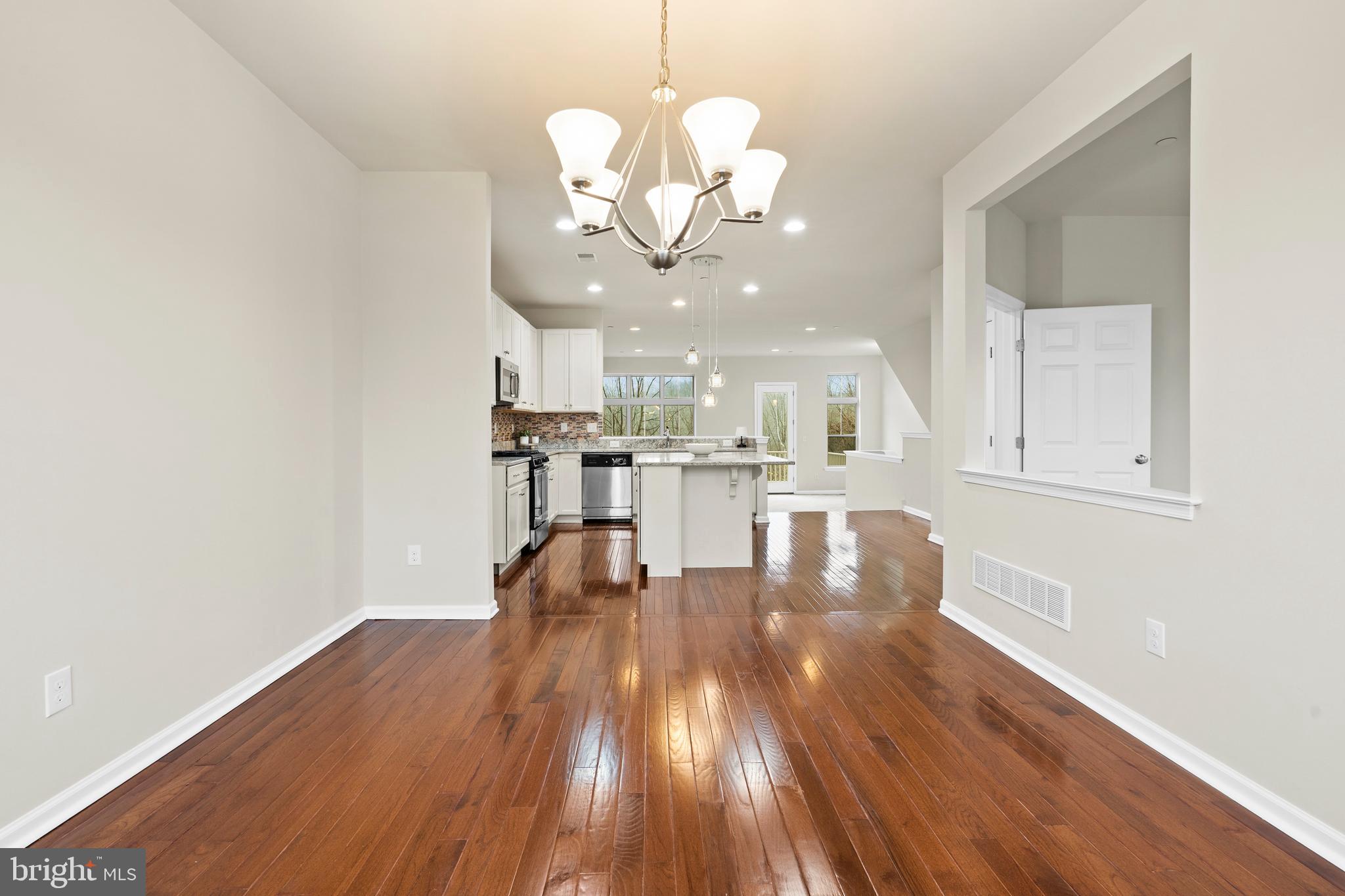 WALNUT WALK - Residential