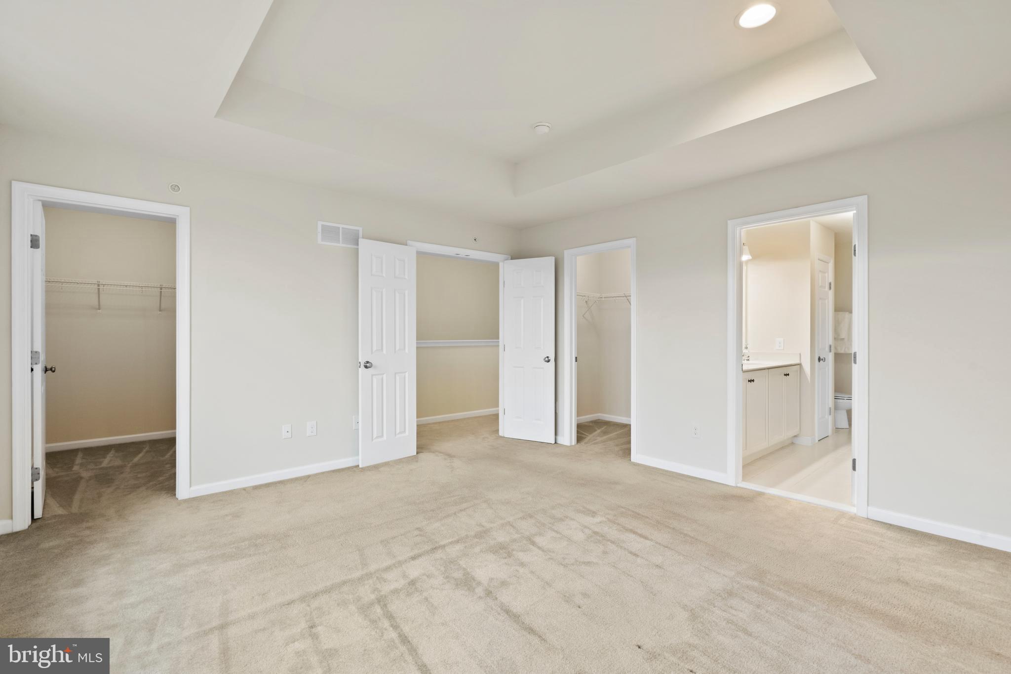 WALNUT WALK - Residential