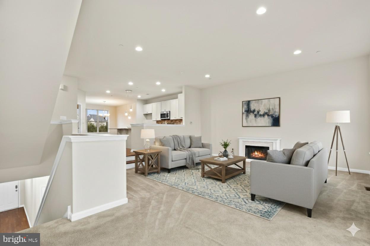 WALNUT WALK - Residential