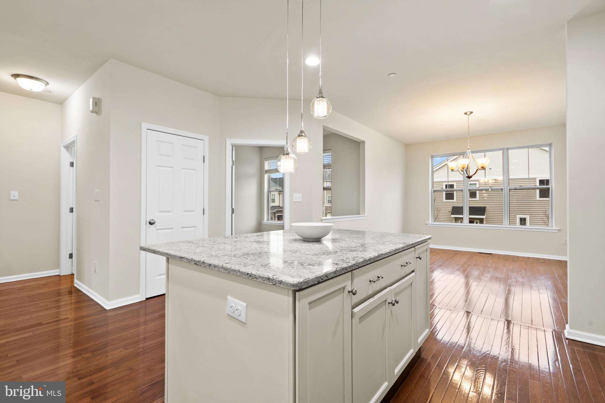 WALNUT WALK - Residential