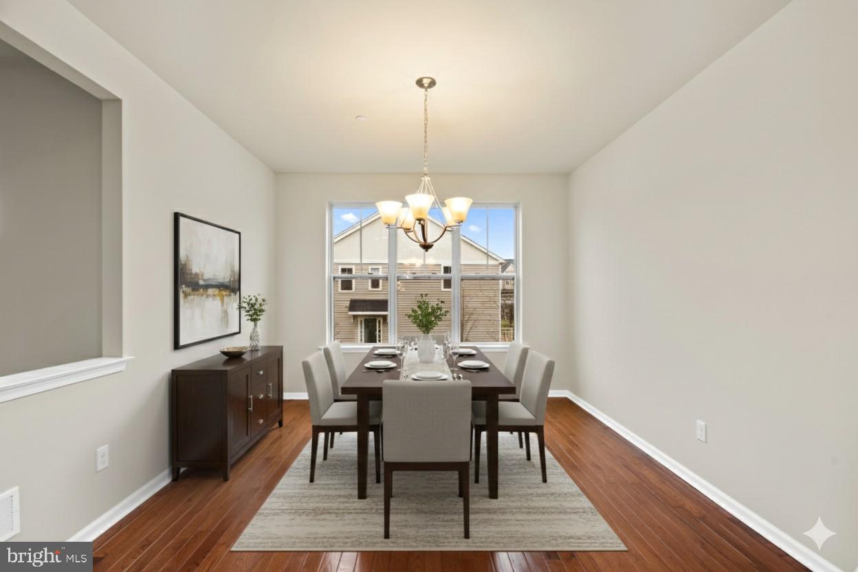 WALNUT WALK - Residential