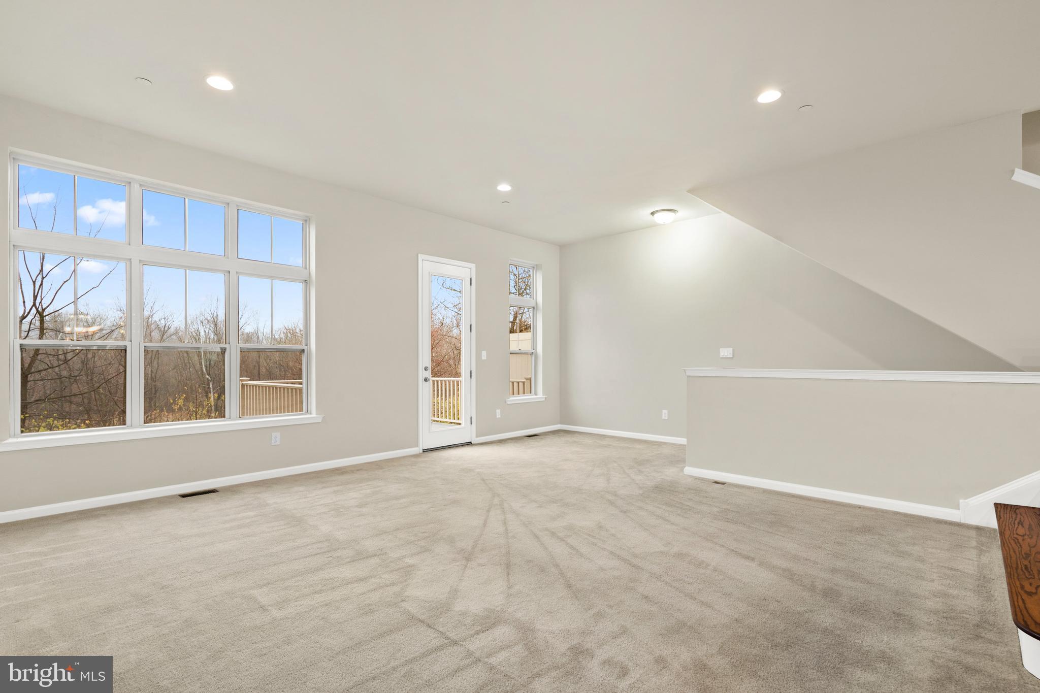 WALNUT WALK - Residential