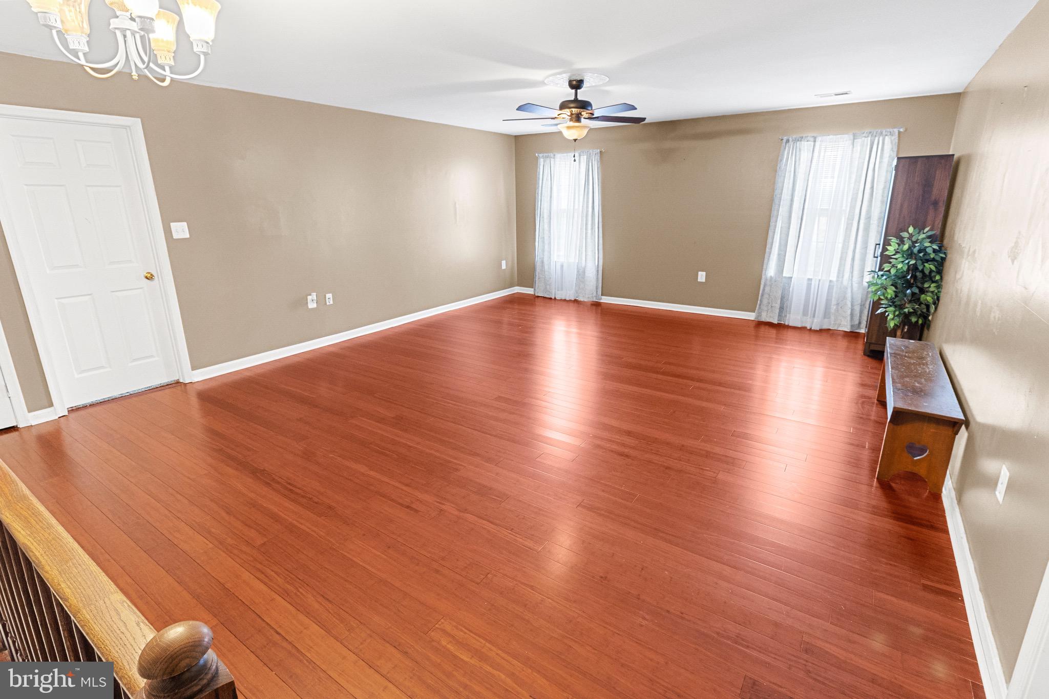 THE GALLERY - Residential