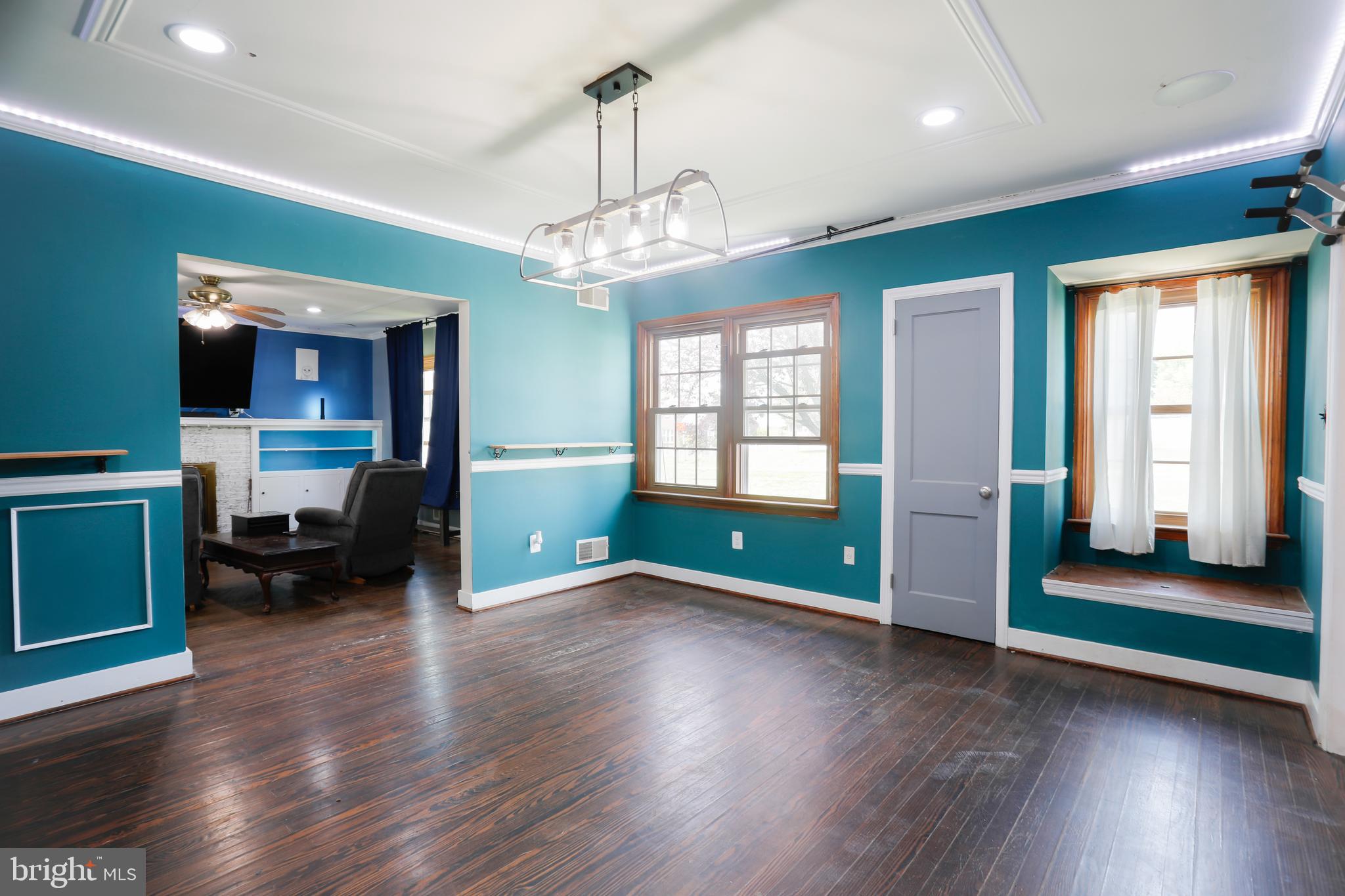 PERRYVILLE - Residential