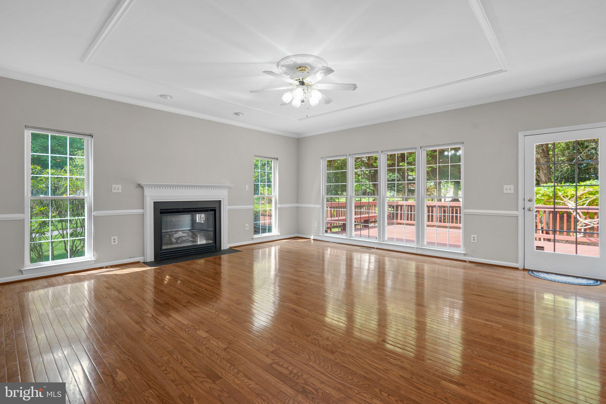 KINGSVIEW VILLAGE - Residential