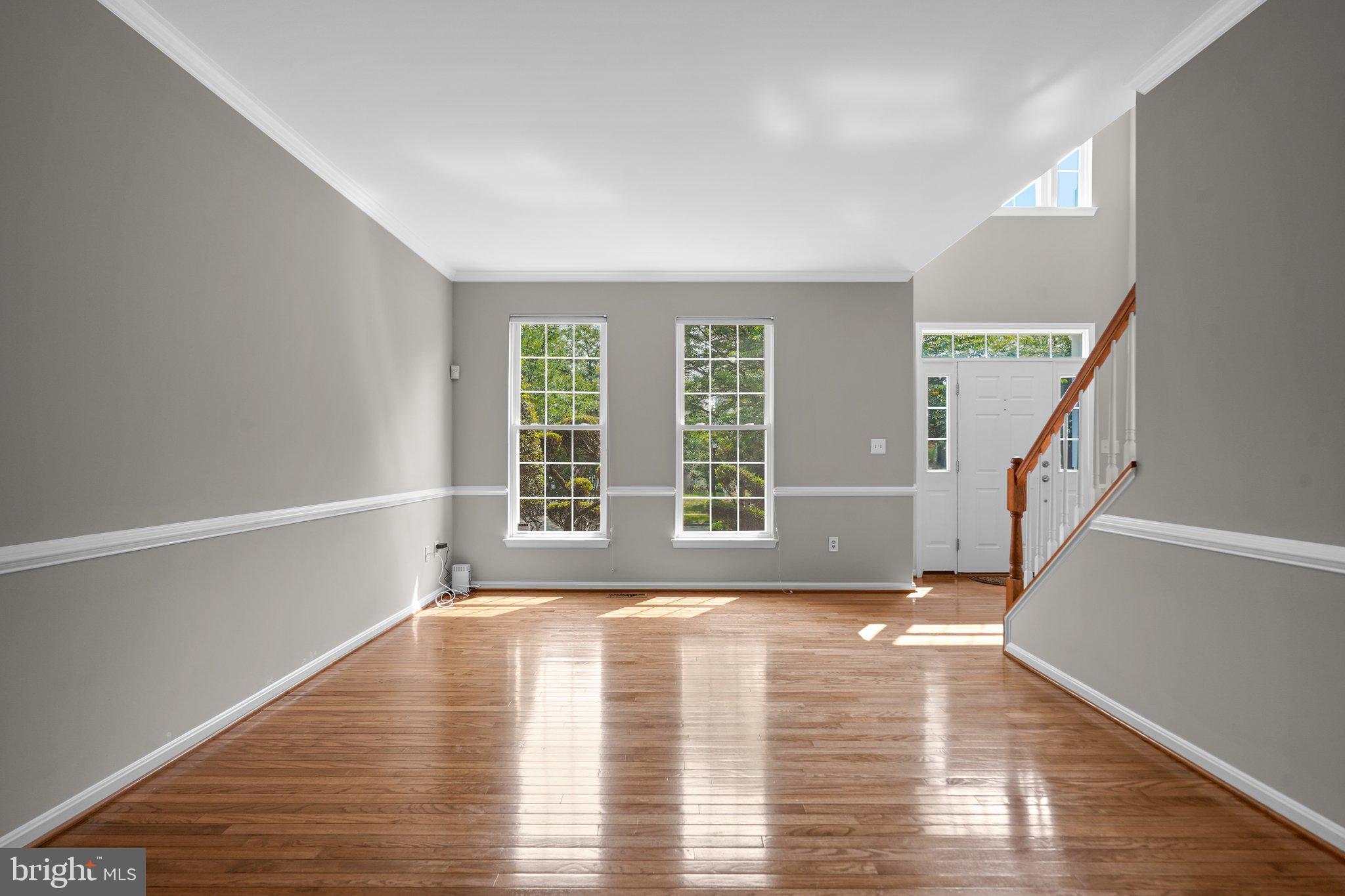 KINGSVIEW VILLAGE - Residential