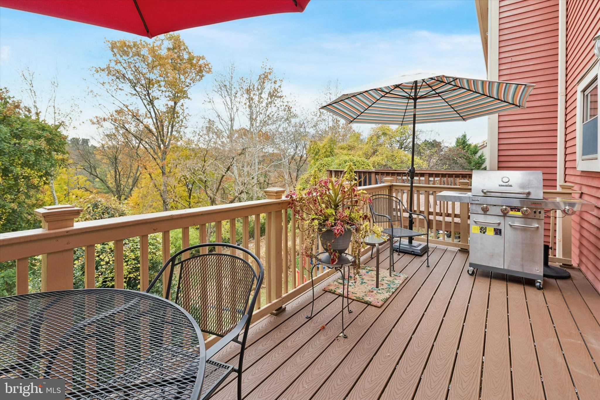 STOTESBURY TWHSE - Residential