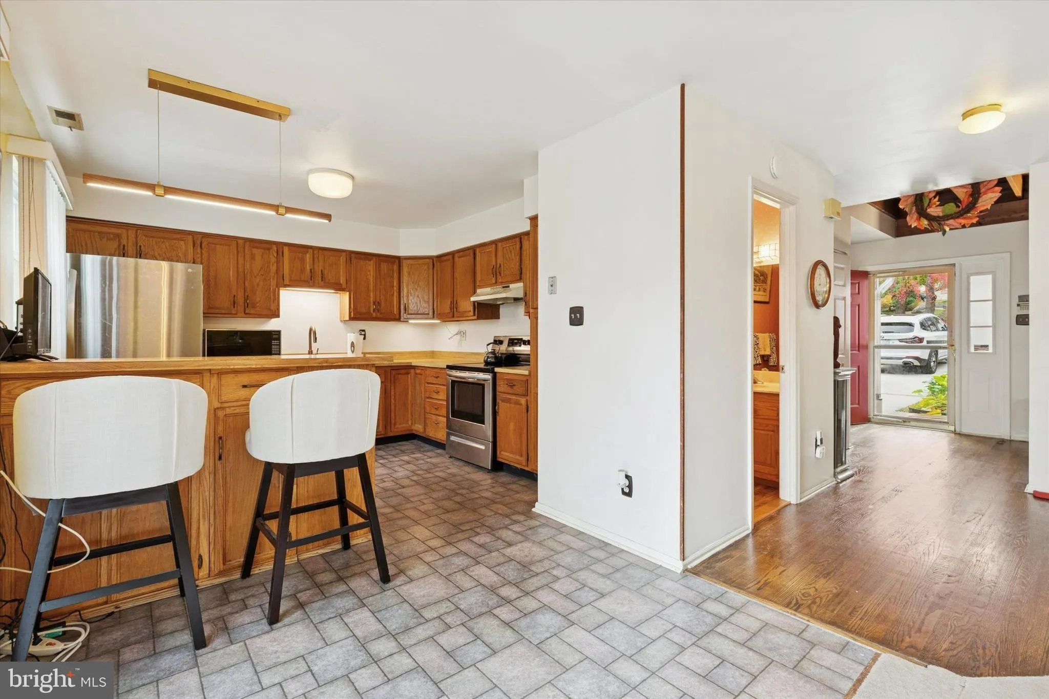 Glenside, Pennsylvania 19038, United States, 2 Bedrooms Bedrooms, ,3 BathroomsBathrooms,Residential,Active,238272