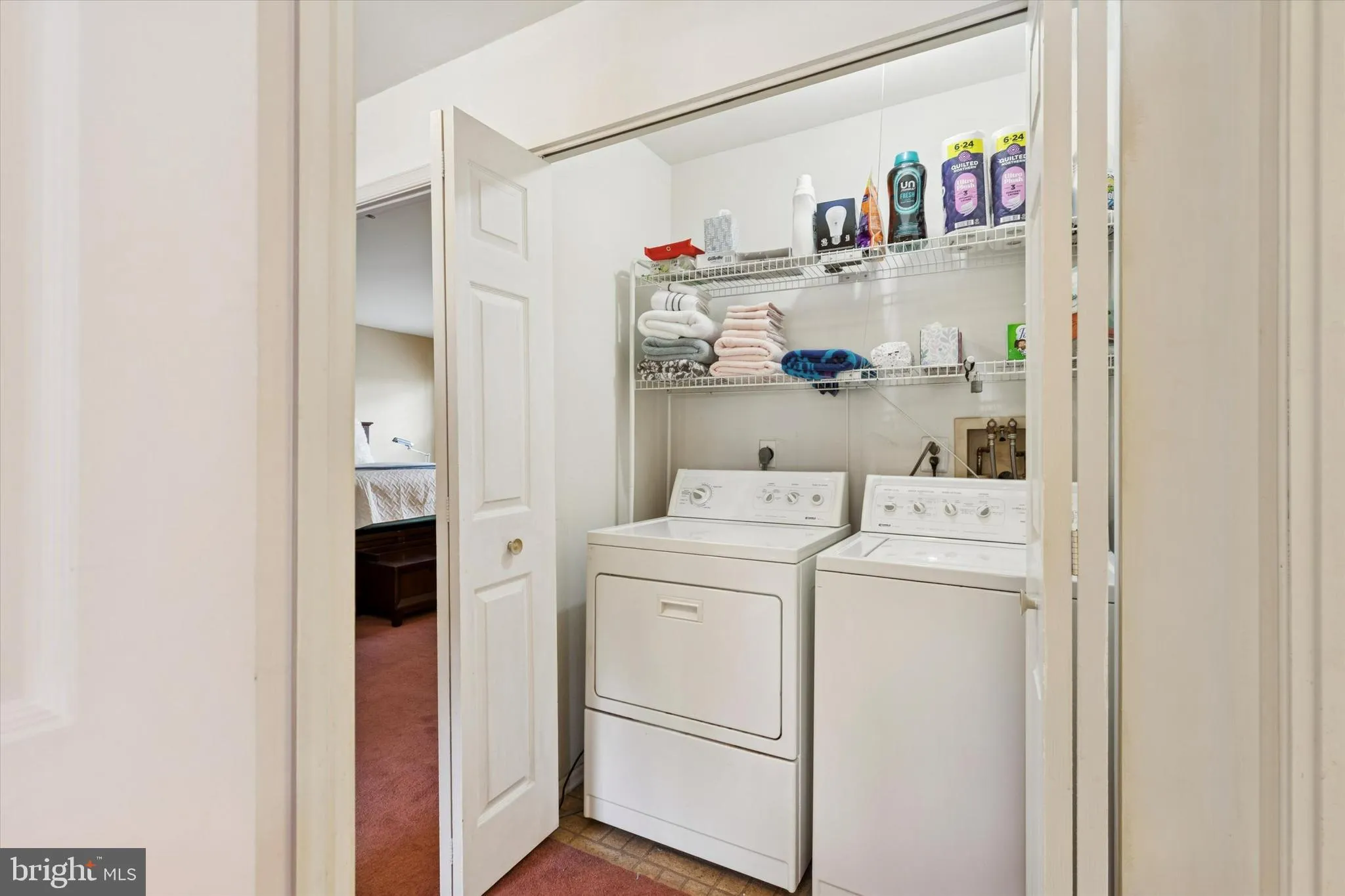 Glenside, Pennsylvania 19038, United States, 2 Bedrooms Bedrooms, ,3 BathroomsBathrooms,Residential,Active,238272