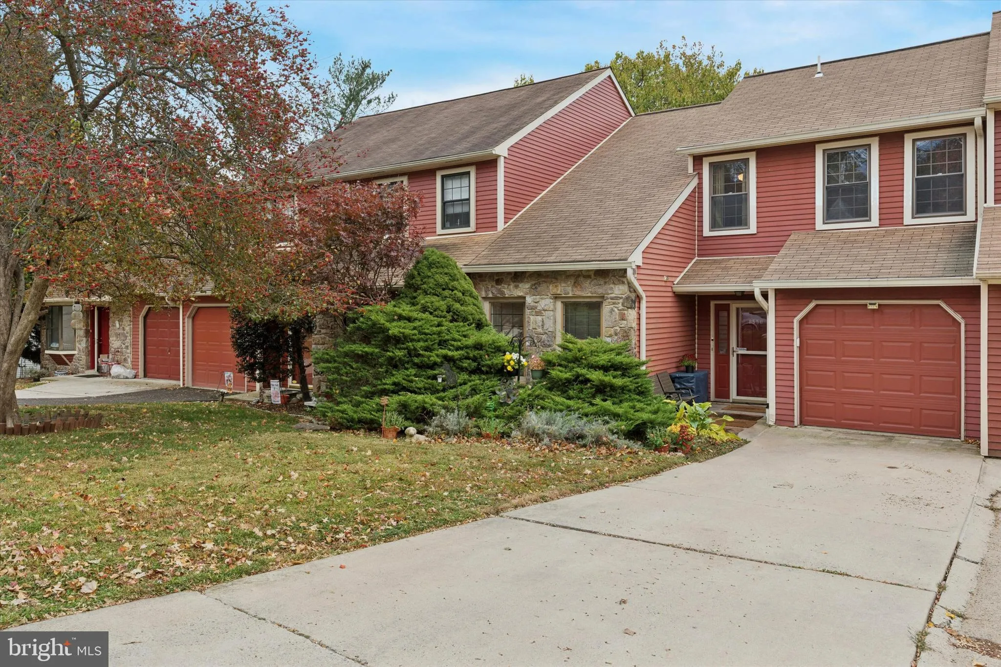 Glenside, Pennsylvania 19038, United States, 2 Bedrooms Bedrooms, ,3 BathroomsBathrooms,Residential,Active,238272