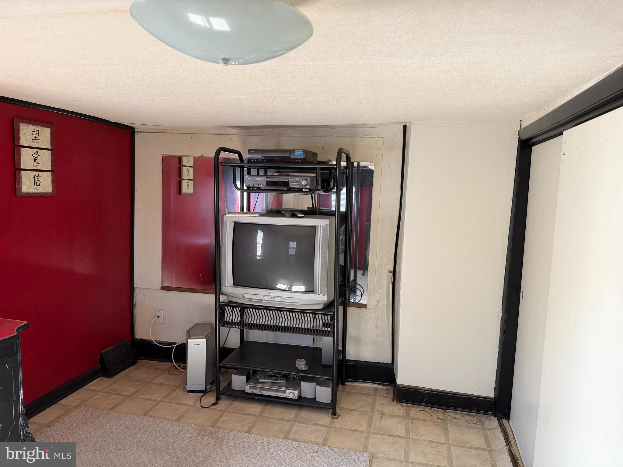 GERMANTOWN (EAST) - Residential