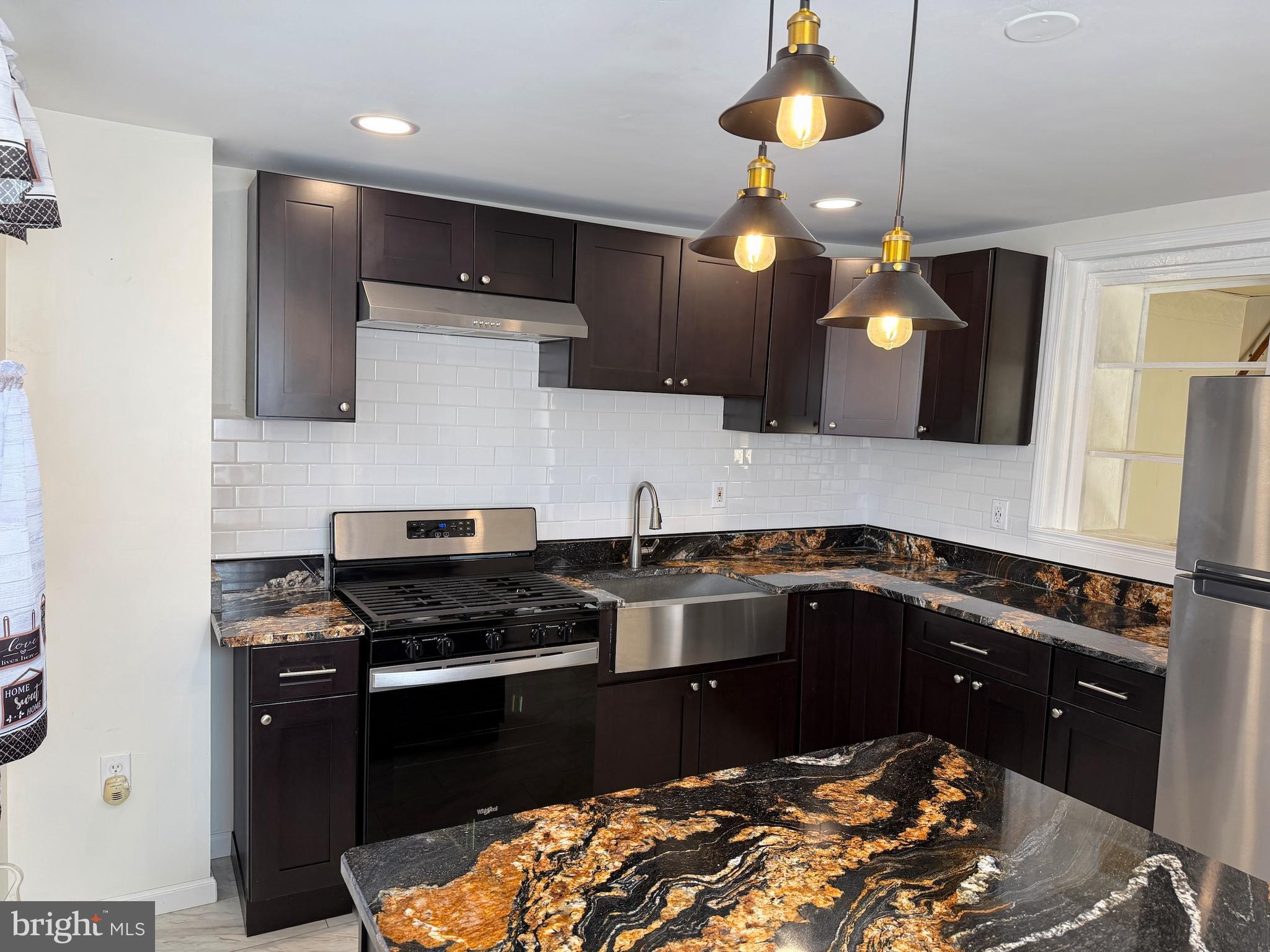 GERMANTOWN (EAST) - Residential