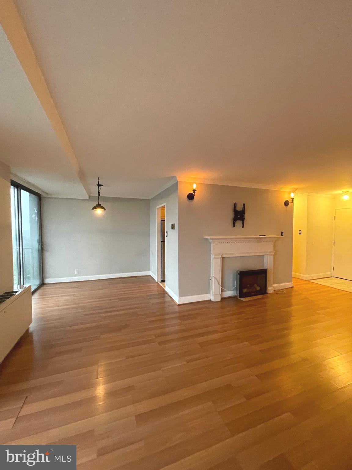 THE FOUNTAINS - Residential Lease