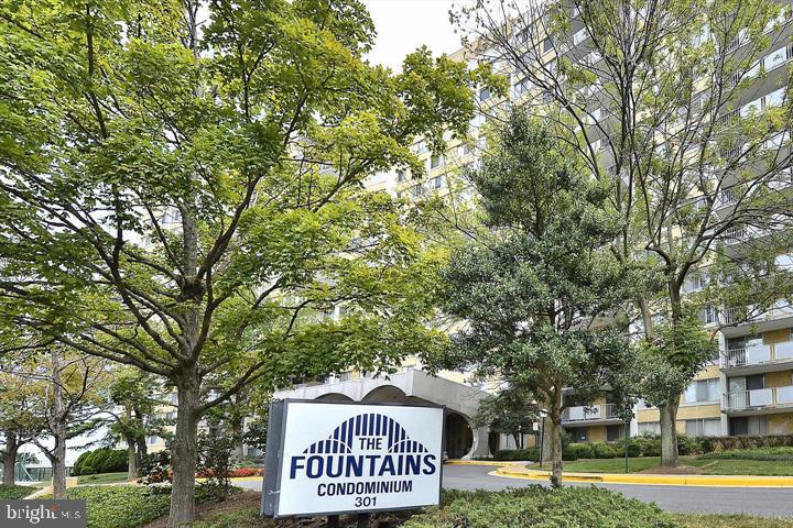 Rent includes the following utilities - electric, water, & gas! The Fountains is a very well-maintained and secure high-rise conveniently located in the City of Alexandria just west of 395 and north of Rt 236 with easy access to commuter routes to the airport, DC, the Pentagon, BRAC, and Old Town Alexandria. With a bus stop right in front of the building, there are also multiple shopping areas and eateries nearby. This unit is an updated 2-story condo on the 12th & 14th floors with two separate entrances! No 13th floor! Huge balcony with private scenic views. Main living room, eating area, and kitchen downstairs with half bath and wood flooring and large primary suite with full bath on the second level. Condo fees cover the following amenities: Lawn Maintenance, Pool(s), Sauna, Sewer, Snow Removal, Trash, Electric, Gas, and Water. Amenities: Basketball Courts, Elevator, Exercise Room, Laundry Facilities on each floor, Library, Meeting Room, Party Room, Pool - Outdoor, Sauna, Security, Tennis Courts. Parking Pass is available for an additional fee through the Condo Association or street parking.