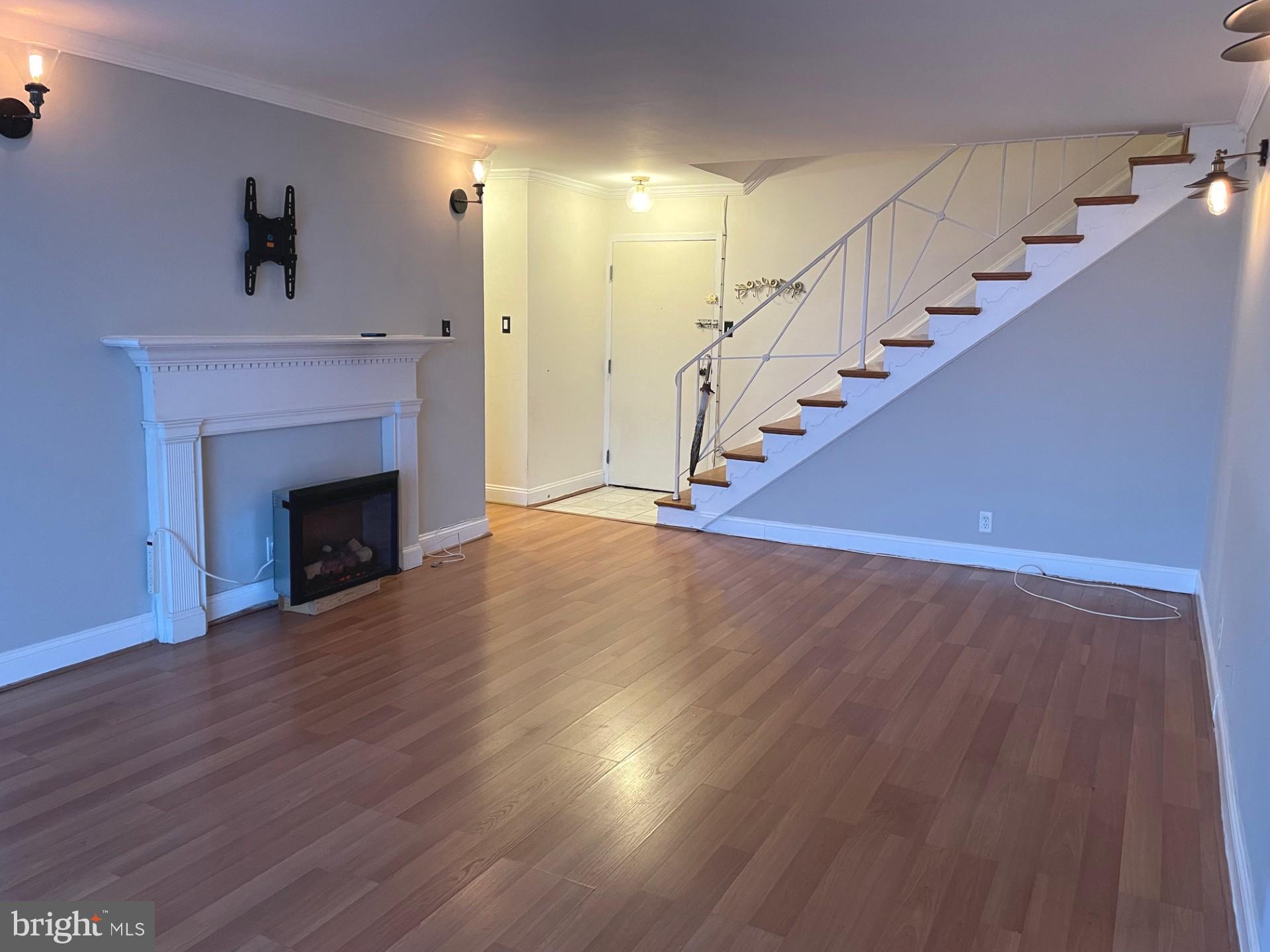 THE FOUNTAINS - Residential Lease