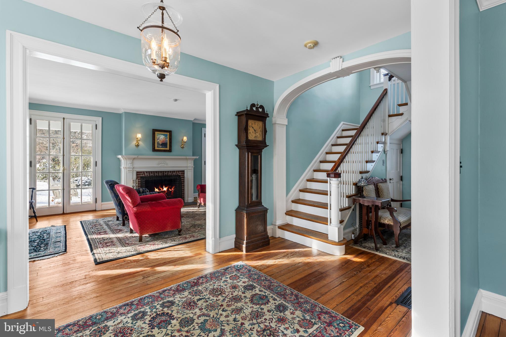 SCHOOL LANE HILLS - Residential