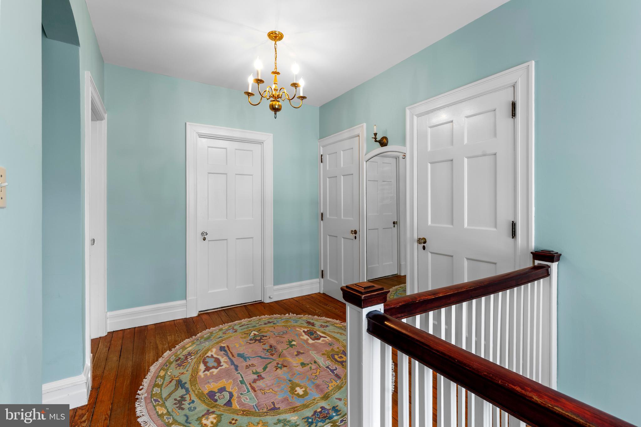 SCHOOL LANE HILLS - Residential