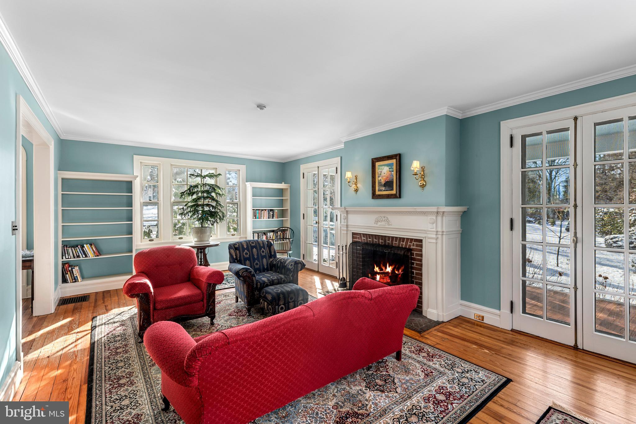 SCHOOL LANE HILLS - Residential