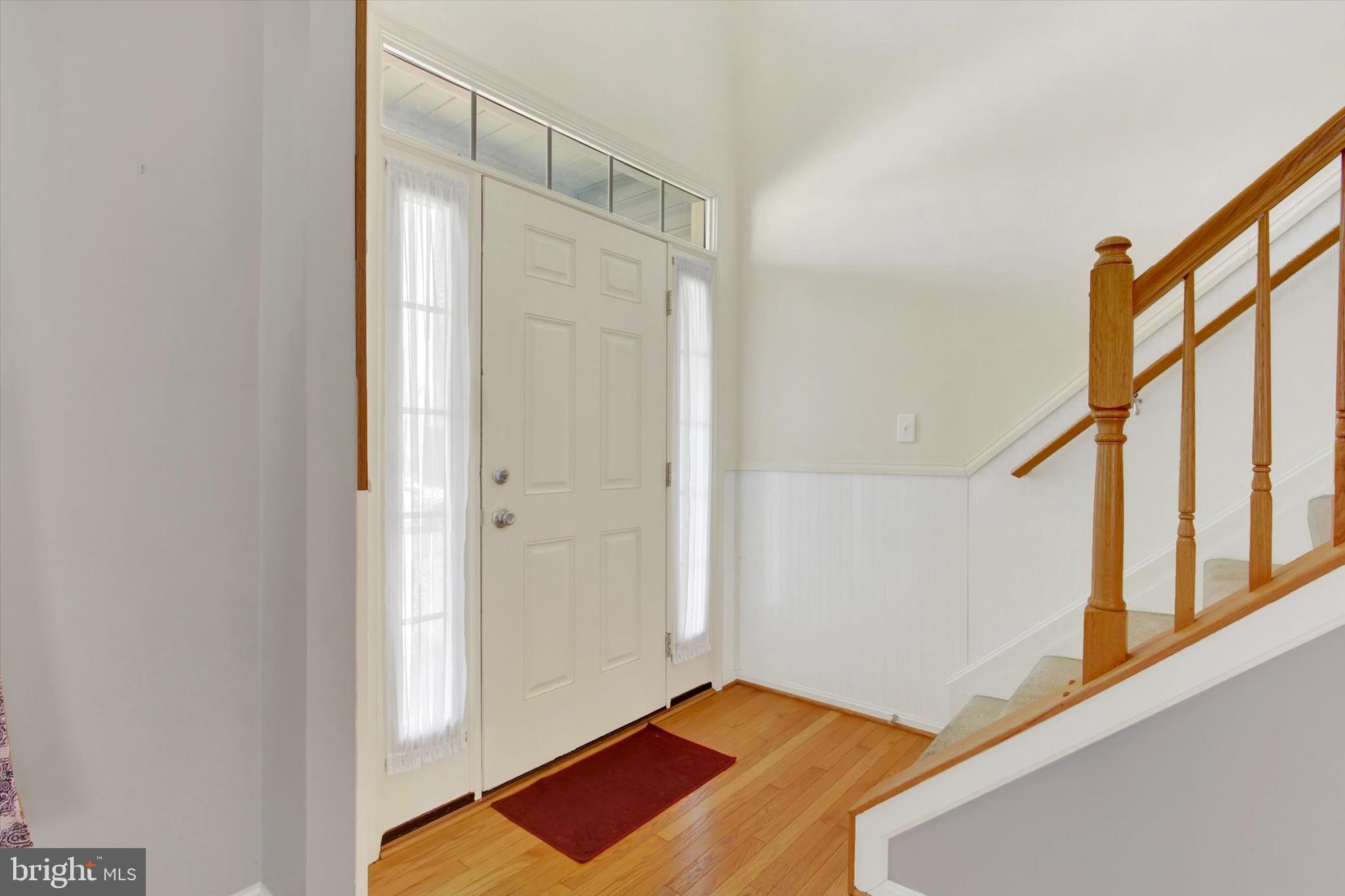 ROSELAWN - Residential