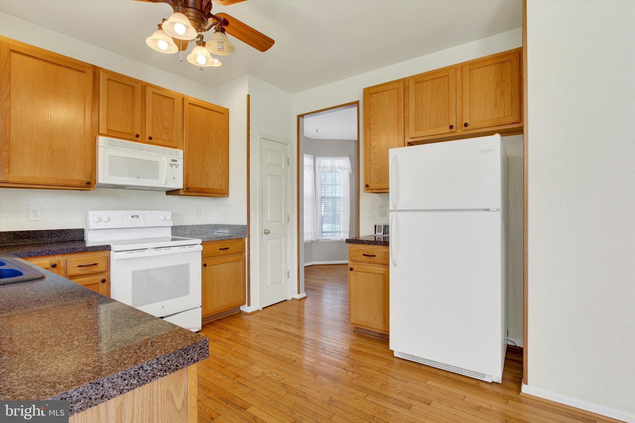 ROSELAWN - Residential