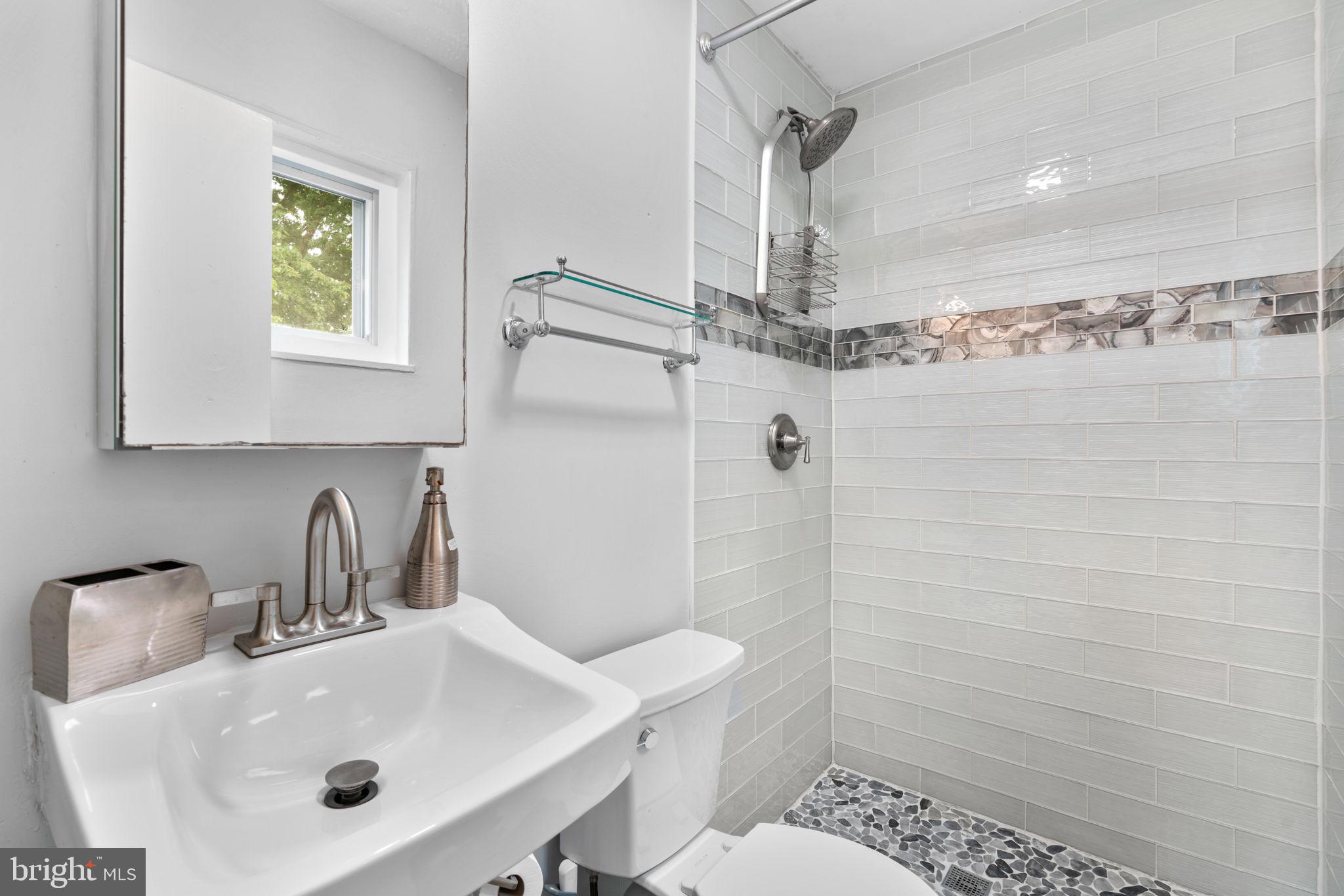 HARMONY HILLS - Residential