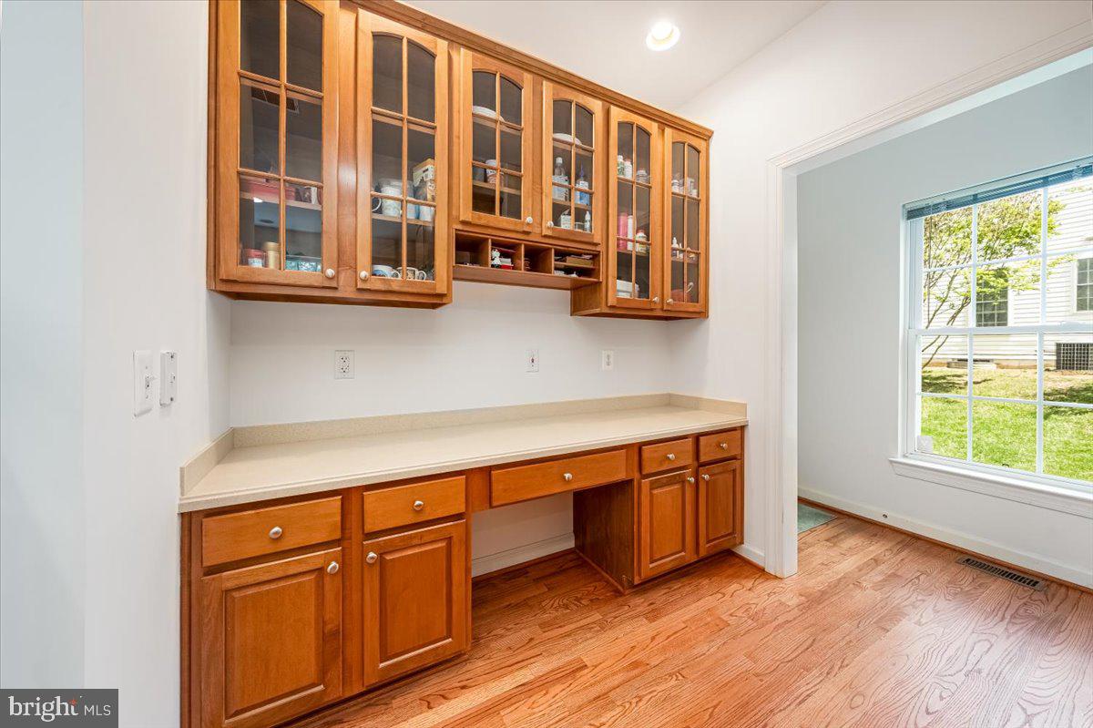 BRIARCLIFF MANOR - Residential