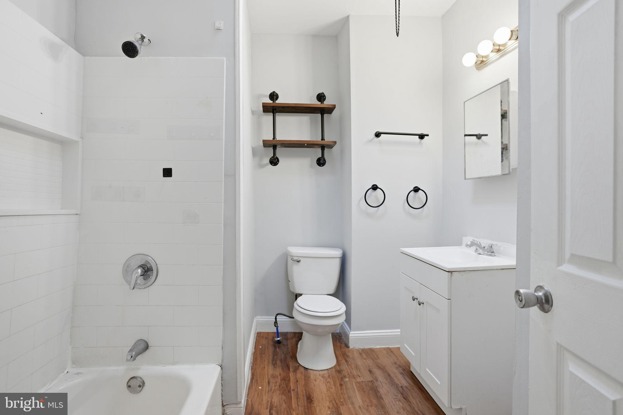 WEST OAK LANE - Residential