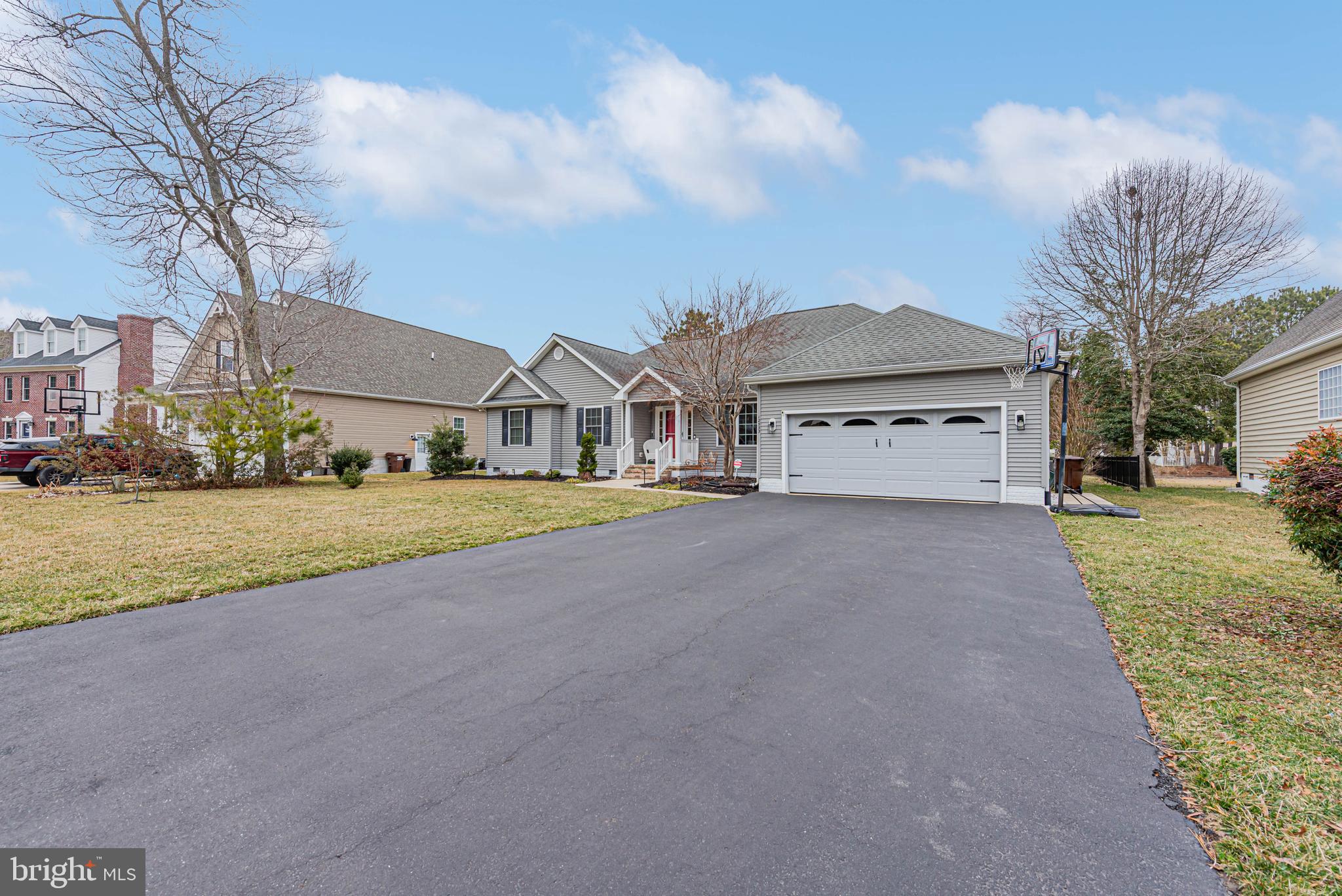 12533 WHISPERING WOODS DRIVE