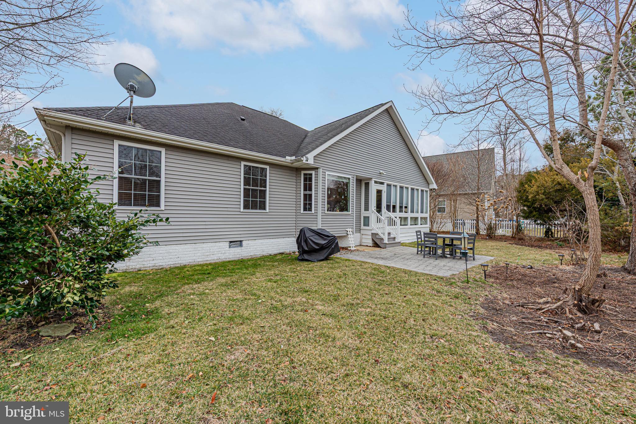 12533 WHISPERING WOODS DRIVE