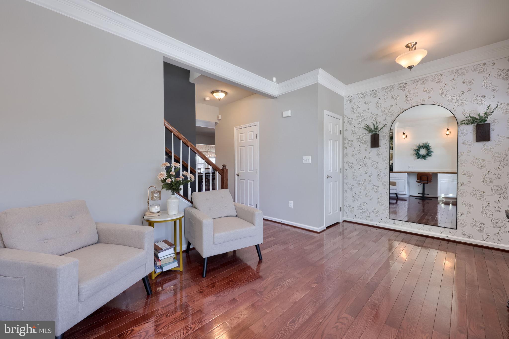 LOGANS RESERVE - Residential