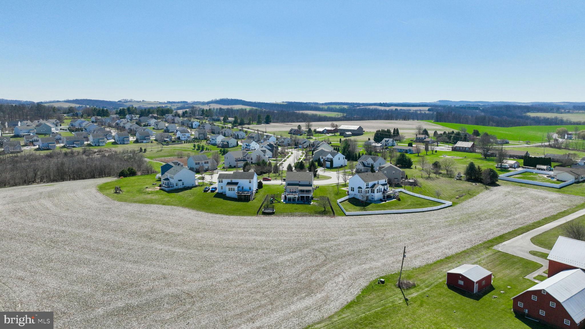 LOGANS RESERVE - Residential