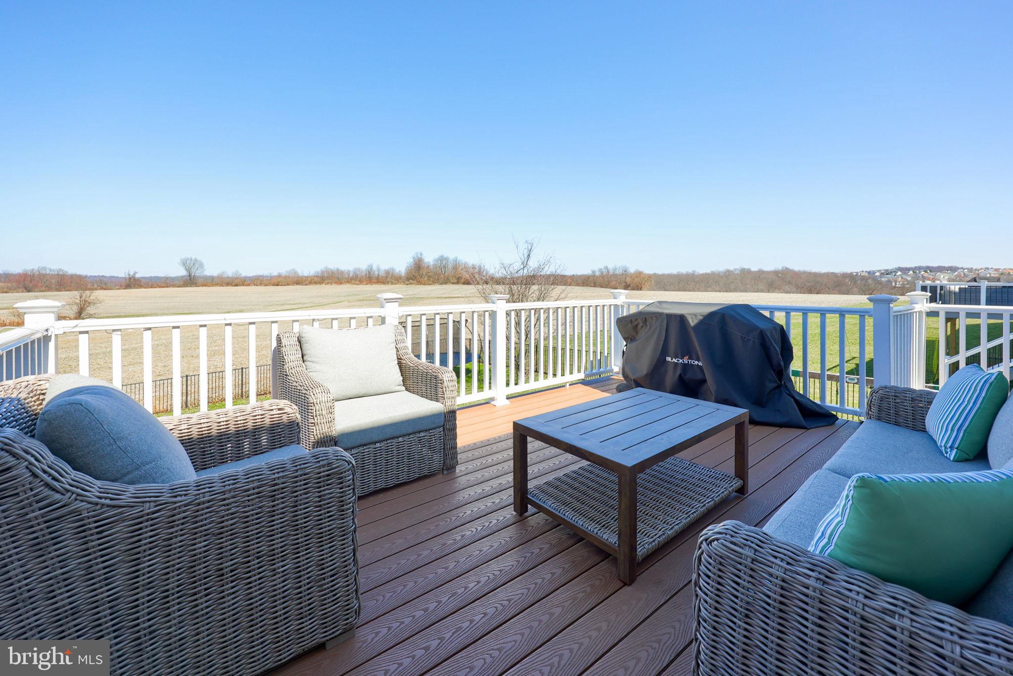 LOGANS RESERVE - Residential