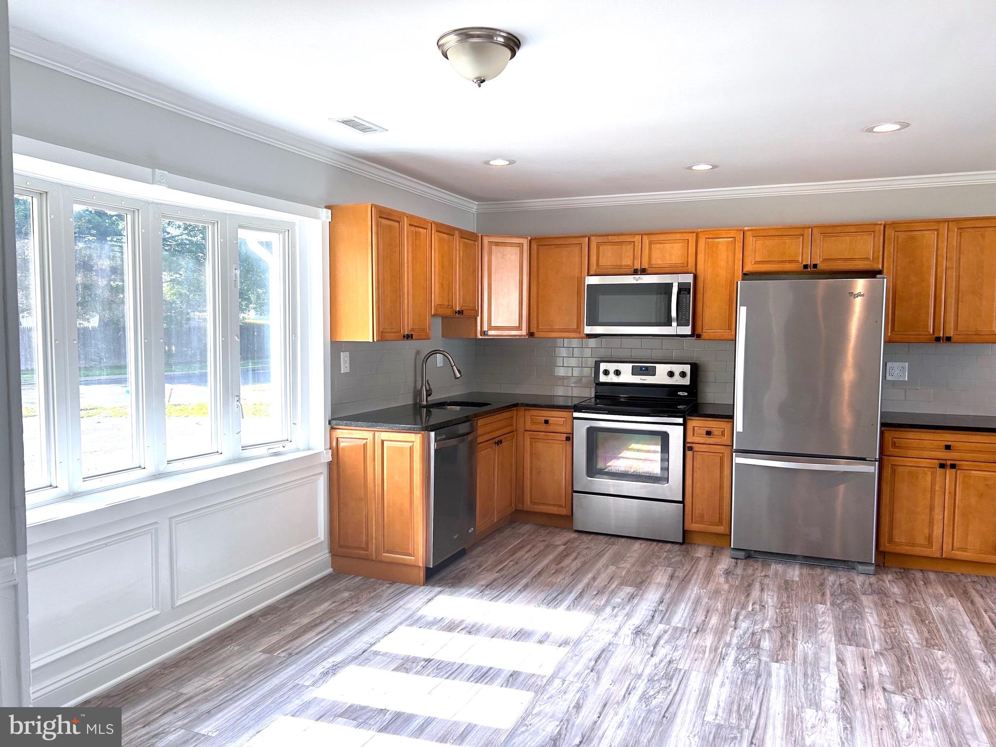 GOLDENRIDGE - Residential Lease